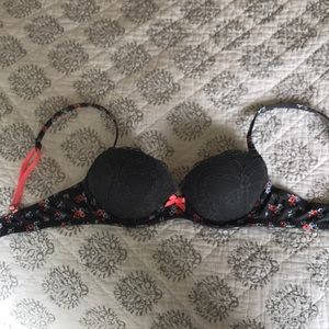Lace bra